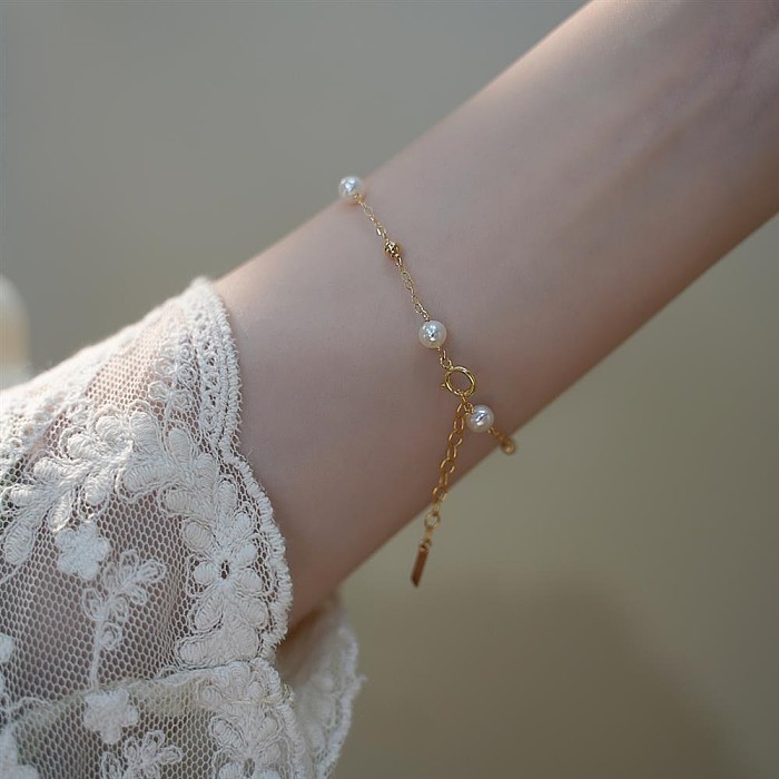 Elegant Simple Style Geometric Artificial Pearl Copper Bracelets In Bulk