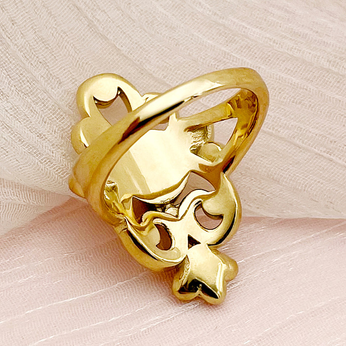 Glamouröse Ringe im britischen Stil mit Monogramm, Edelstahl-Beschichtung, Intarsien, Strasssteinen, Zirkon, vergoldet