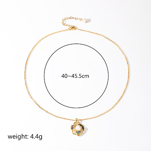 Retro Flower Copper Plating Metal 18K Gold Plated Pendant Necklace