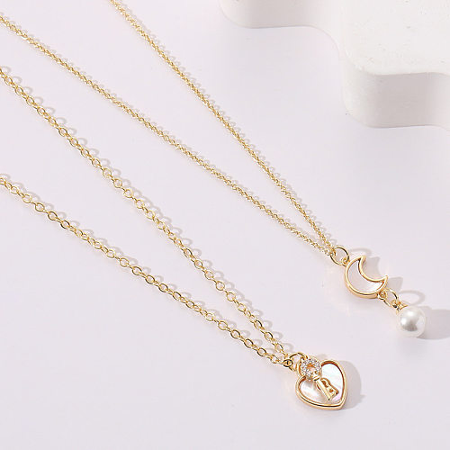Simple Style Moon Heart Shape Copper Plating Artificial Pearls Zircon Pendant Necklace 1 Piece