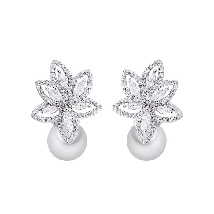 1 Pair Elegant Sweet Leaves Plating Inlay Copper Artificial Pearls Artificial Diamond Rhodium Plated Silver Plated Drop Earrings