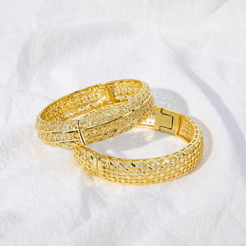 Bracelet en cuivre géométrique de style simple évider des bracelets en cuivre plaqué or