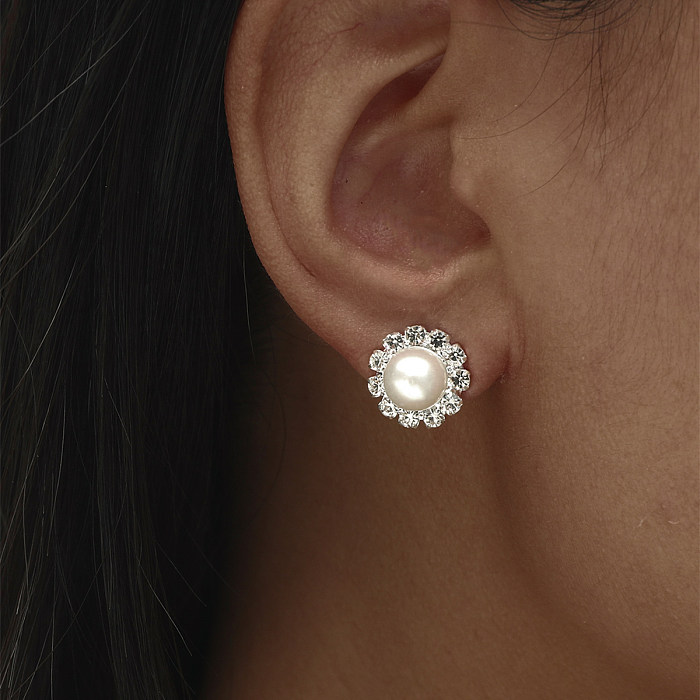 Women's Rhinestone Pearl Copper Stud Earrings