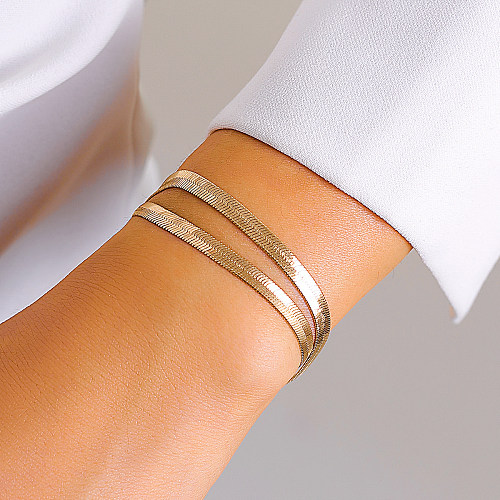 Simple Style Classic Style Solid Color Copper Layered Bracelets