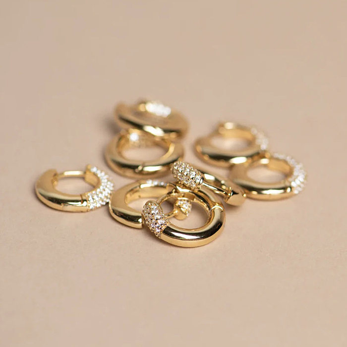 1 Pair Streetwear Round Copper Inlay Zircon Earrings