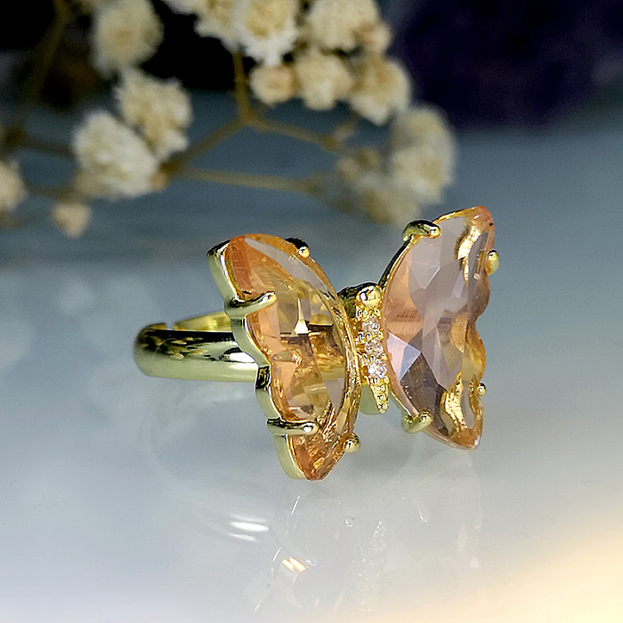Eleganter, glamouröser, offener Ring mit Schmetterlingsverkupferung und Inlay-Zirkon-Vergoldung