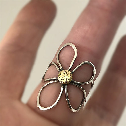 1 pieza Anillo abierto con revestimiento de cobre y flor de estilo simple