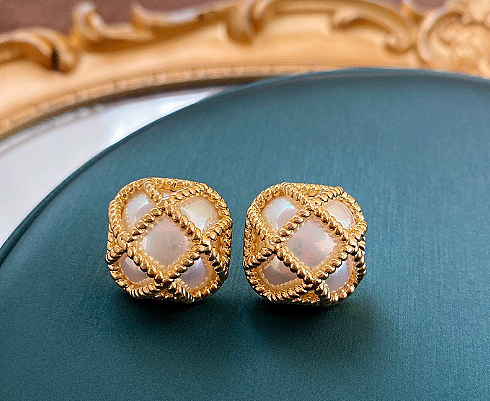 1 par de brincos de orelha de cobre com imitação de esmalte geométrico retrô retrô