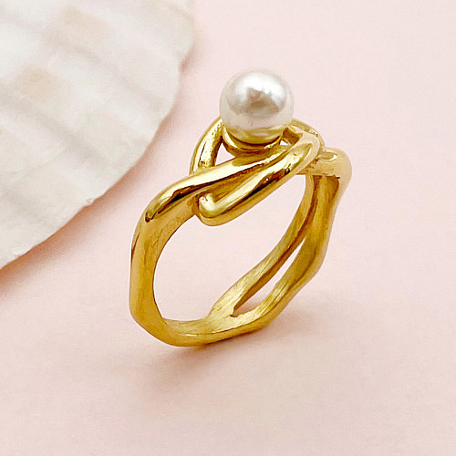 Anillos chapados en oro de perlas artificiales con incrustaciones de acero inoxidable de color sólido de estilo simple