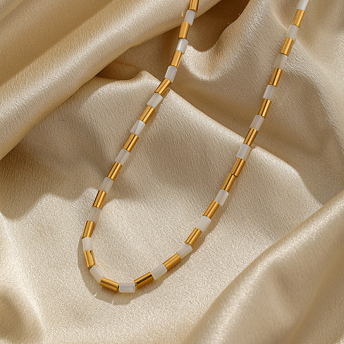 Collier plaqué or 18 carats avec perles rondes en cuivre de style simple