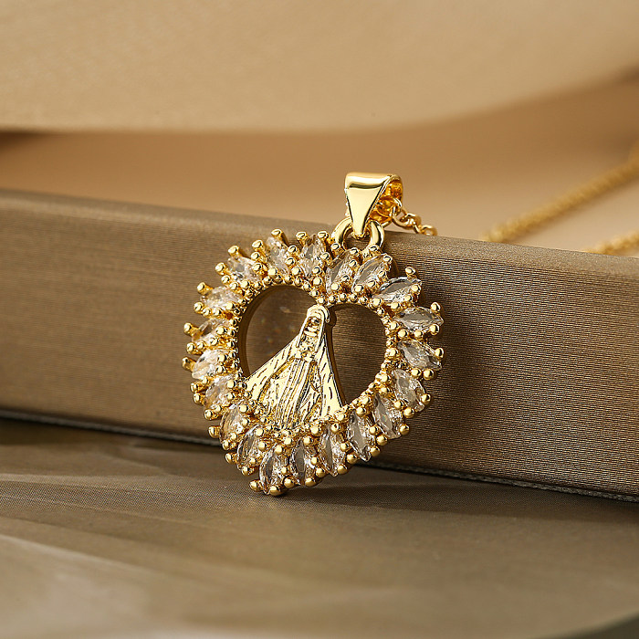 Collar con colgante chapado en oro de 18 quilates con incrustaciones de cobre y mariposa en forma de corazón de estilo simple