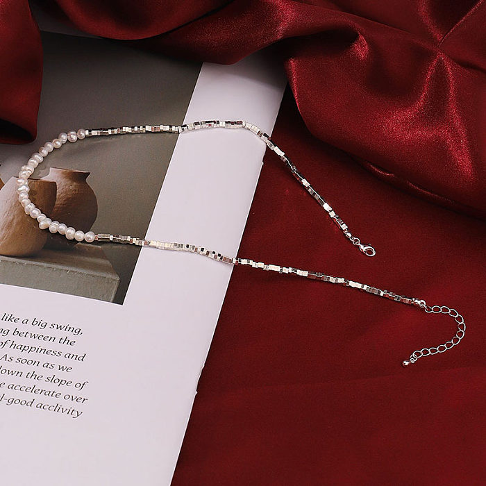 Collier plaqué argent de placage de perles de cuivre irrégulières de style simple