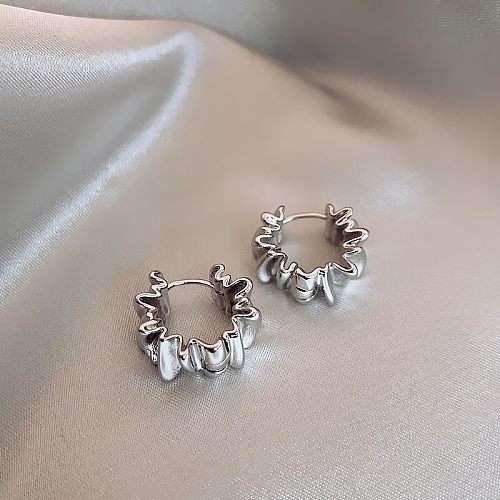 1 Pair Simple Style Irregular Plating Pleated Copper Hoop Earrings