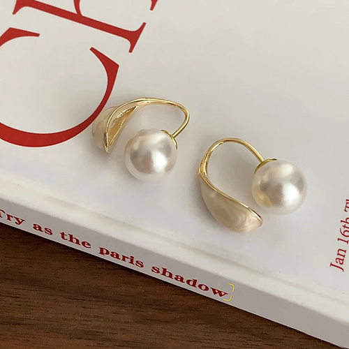1 Pair Simple Style Round Inlay Copper Pearl Earrings