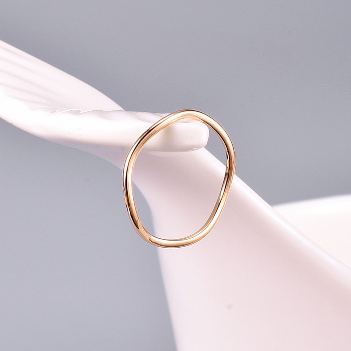 Anéis de chapeamento de aço de titânio em forma de coração estilo simples 1 peça