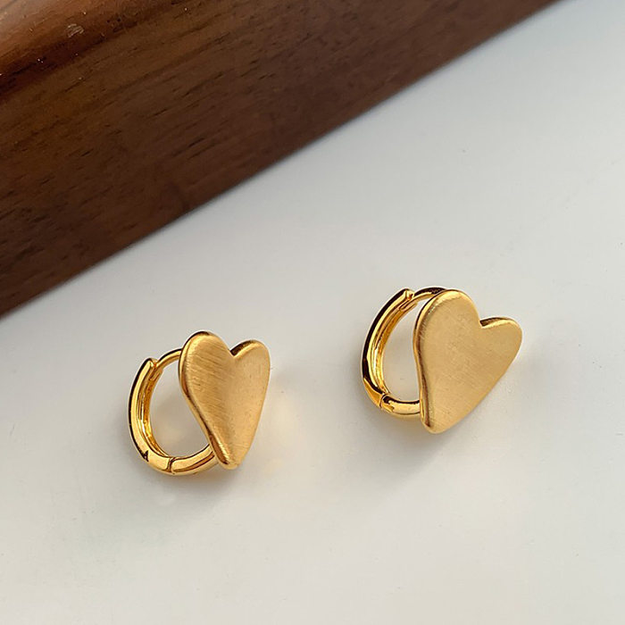 1 paire de boucles d'oreilles en cuivre plaqué en forme de cœur, Style Simple et doux