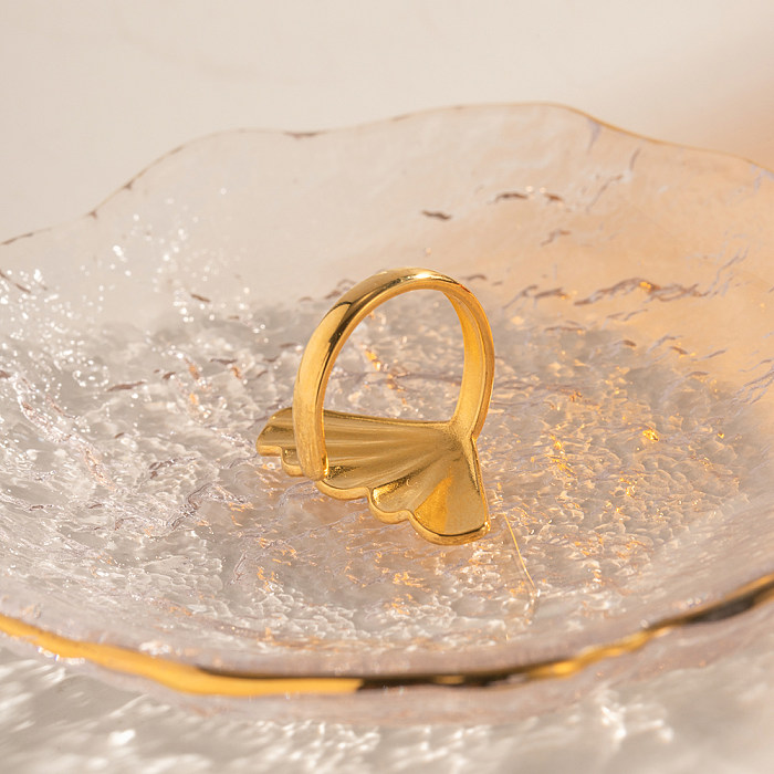 Anel aberto banhado a ouro 18K de aço inoxidável da folha elegante do ginkgo a granel