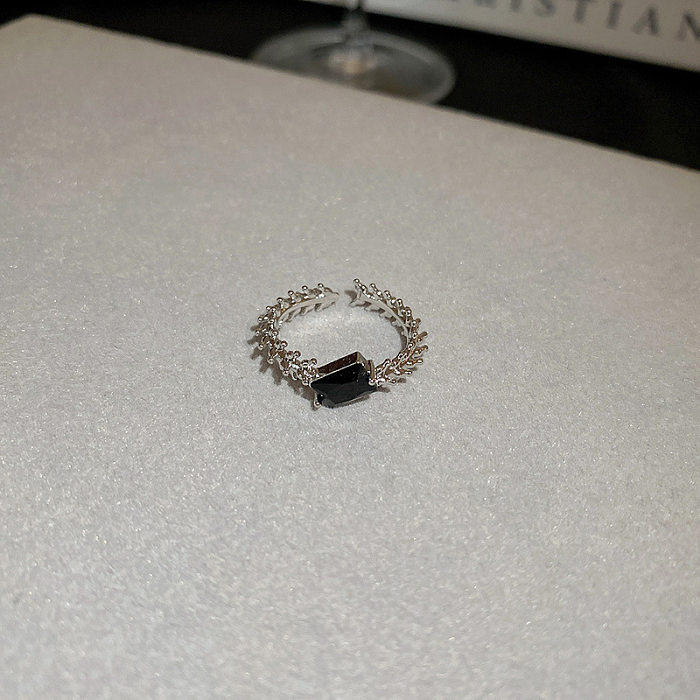Modischer Büroklammer-Kupfer-Inlay-Zirkon-offener Ring, 1 Stück