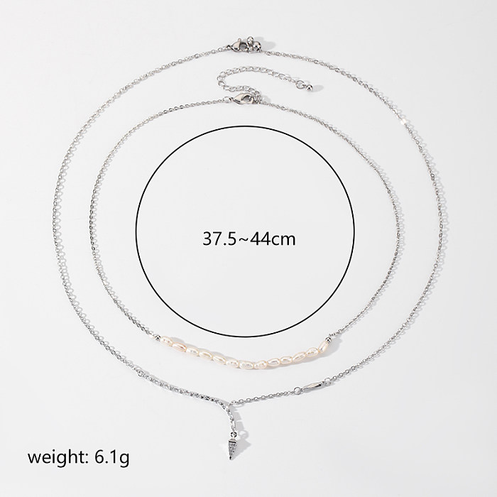 Mehrschichtige Halsketten im IG-Stil mit dreieckiger Verkupferung, Metalleinlage und Zirkon