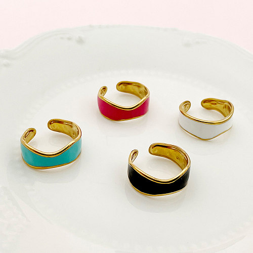 Einfache, unregelmäßige, vergoldete Ringe aus Edelstahl mit Emaille-Beschichtung