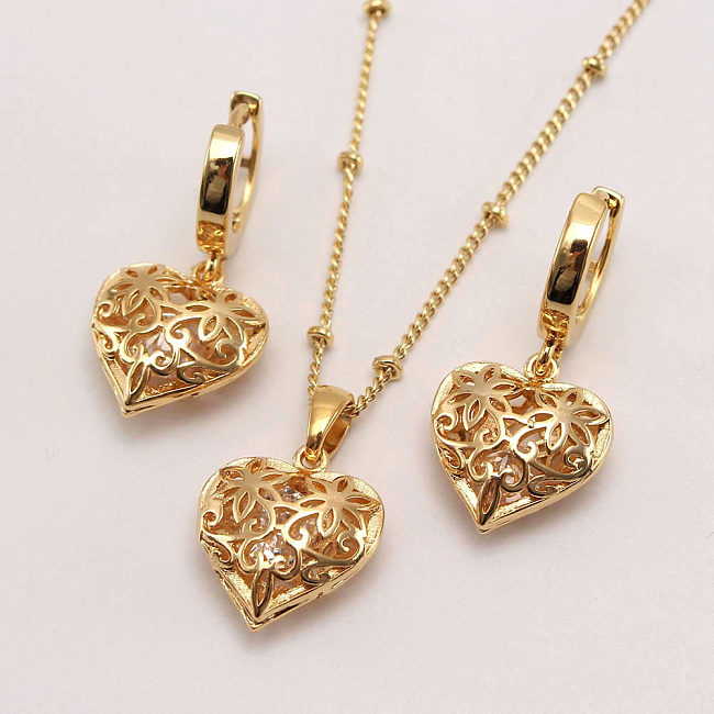 Conjunto de joyería chapado en oro con incrustaciones de cobre y forma de corazón de estilo Simple estilo IG
