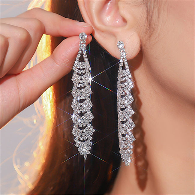 1 Pair Shiny Tassel Copper Plating Inlay Rhinestones Silver Plated Drop Earrings