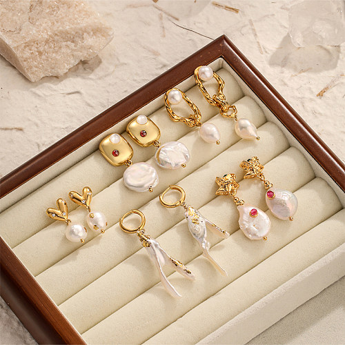 1 paire de boucles d'oreilles en forme de cœur, Style Simple, incrustation de fleur, cuivre cristal Zircon plaqué or 18 carats