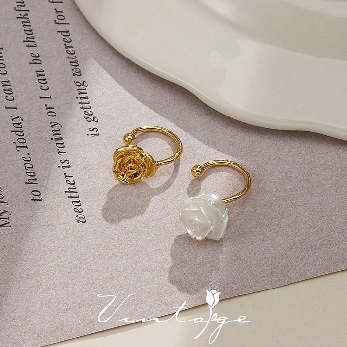 Fashion Geometric Copper Plating Zircon Earrings 1 Pair