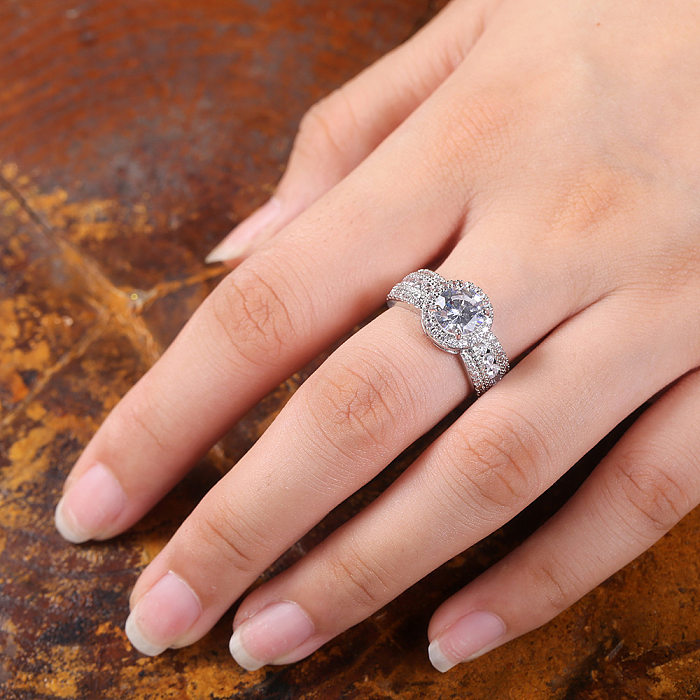 Conjunto clássico de gipsófila da moda com grande anel de cobre de noivado de casal feminino de diamante de zircônio