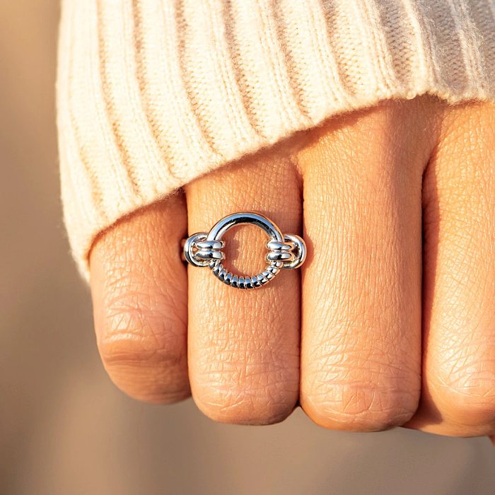 Modischer runder offener Ring mit Kupferbeschichtung