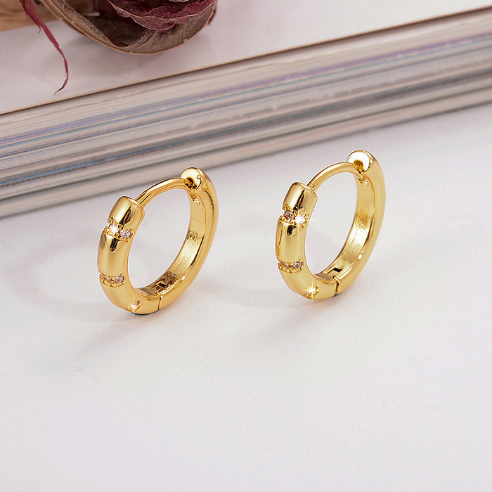 1 Paar IG Style Simple Style Runde Plating Inlay Kupfer Zirkon 18K vergoldete Ohrringe