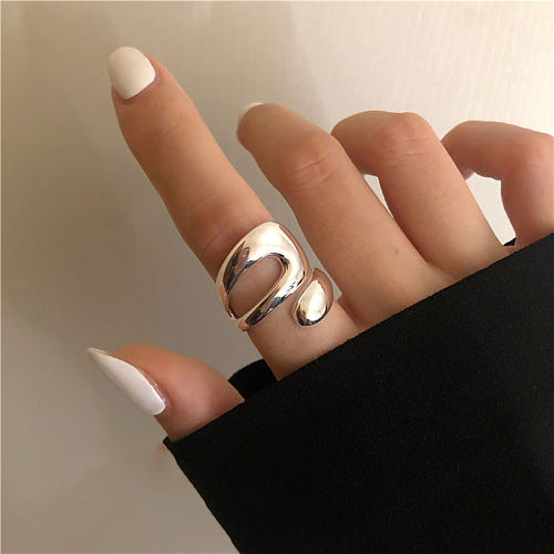 Fashion Double-layer Hollow Niche Design Staggered Irregular Curve Opening Copper Ring