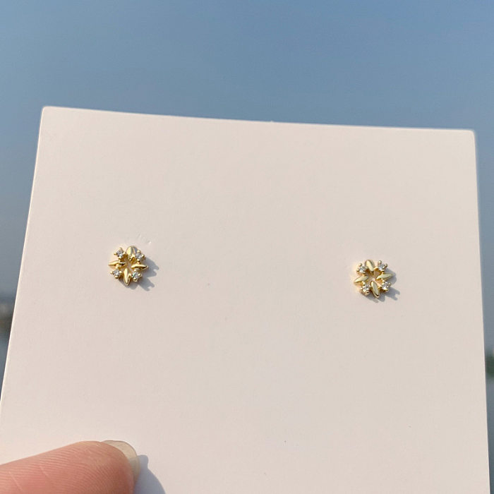Women's 925 Silver Stud Earrings 2022 New Fashion Net Red Ocean Style Earrings Small Gold Crowns Personality Simple Cold Style