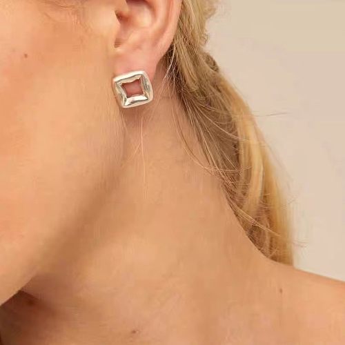1 Pair Simple Style Square Plating Hollow Out Copper Silver Plated Ear Studs