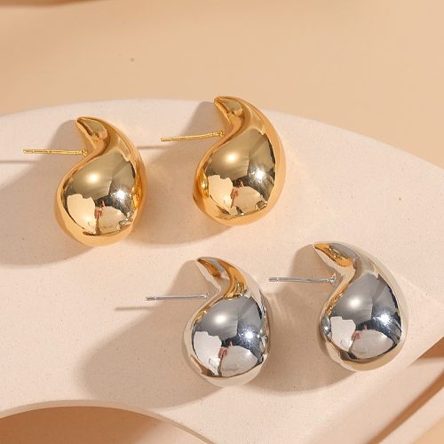 1 Piece Luxurious Classic Style Solid Color Plating Copper 14K Gold Plated Ear Studs