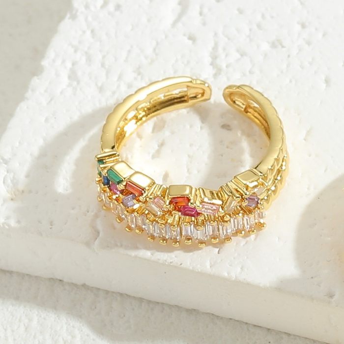 Elegante quadratische offene Ringe mit Kupferbeschichtung und Zirkoneinlage, 14 Karat vergoldet
