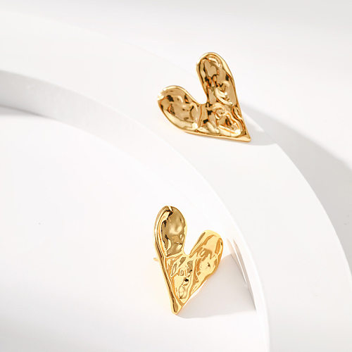 Brincos de orelha revestidos de cobre em formato de coração da moda 1 par