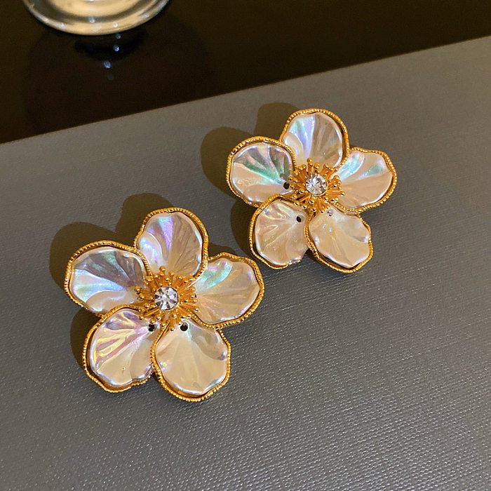 1 Pair Retro Geometric Flower Copper Inlay Rhinestones Pearl Drop Earrings