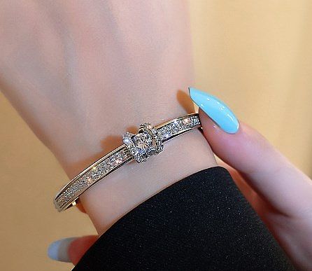 Simple Style Letter Solid Color Copper Inlay Zircon Bangle
