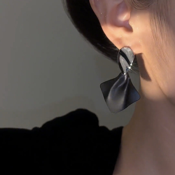 1 Pair Modern Style Rhombus Plating Copper Drop Earrings