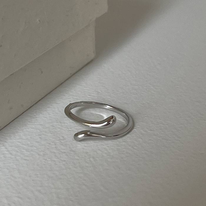 Lässiger, schlichter, einfarbiger offener Ring mit Kupferperlenbeschichtung