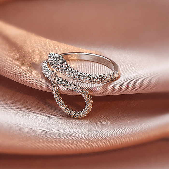 Moda incrustada de zircônio em forma de cobra anel aberto feminino