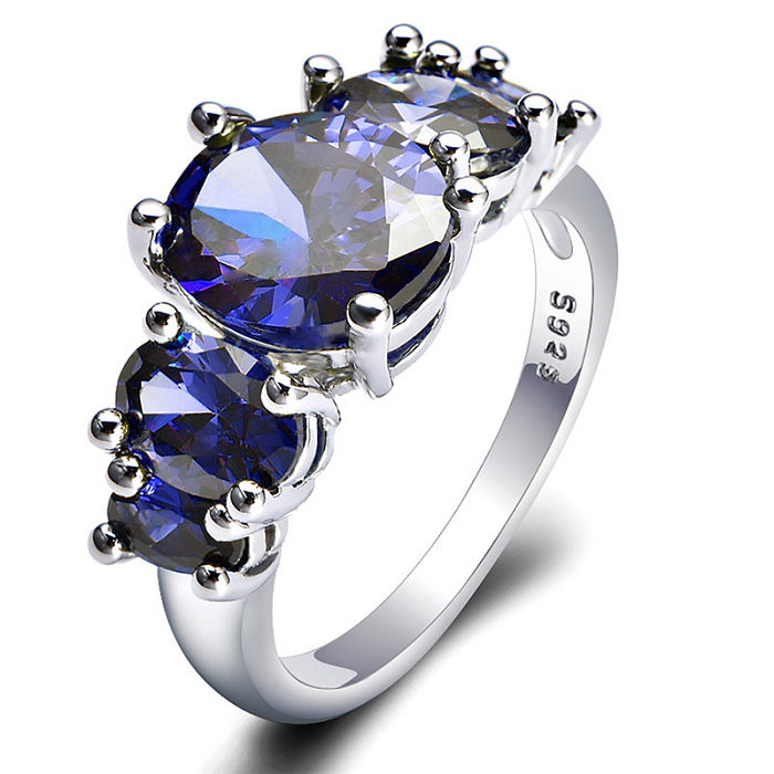 Anéis elegantes e brilhantes de zircão com incrustações de cobre oval