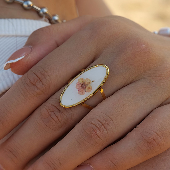 Offene Ringe im IG-Stil mit Blumen-Edelstahlbeschichtung und 18-Karat-Vergoldung