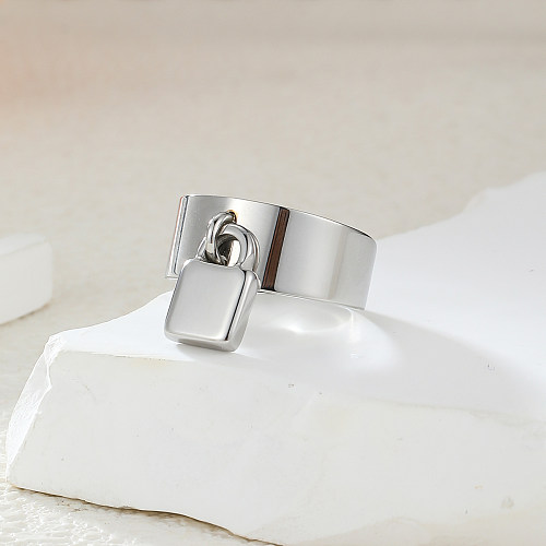 Anéis de charme de aço inoxidável com bloqueio de estilo simples