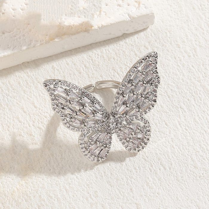 Elegante estilo clássico borboleta cobre revestimento assimétrico incrustação zircão anéis abertos banhados a ouro 14K