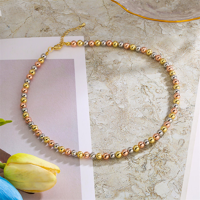 Runde Halskette im Barockstil mit Kupferperlen und vergoldeter Perlenbeschichtung