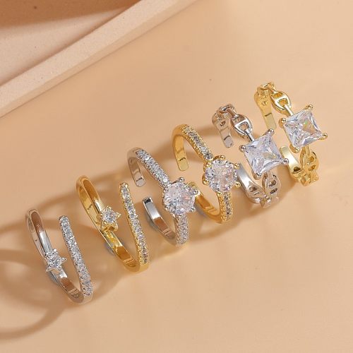 Elegante, luxuriöse, quadratische Kupfer-Inlay-Zirkon-Ringe mit 14-Karat-Vergoldung