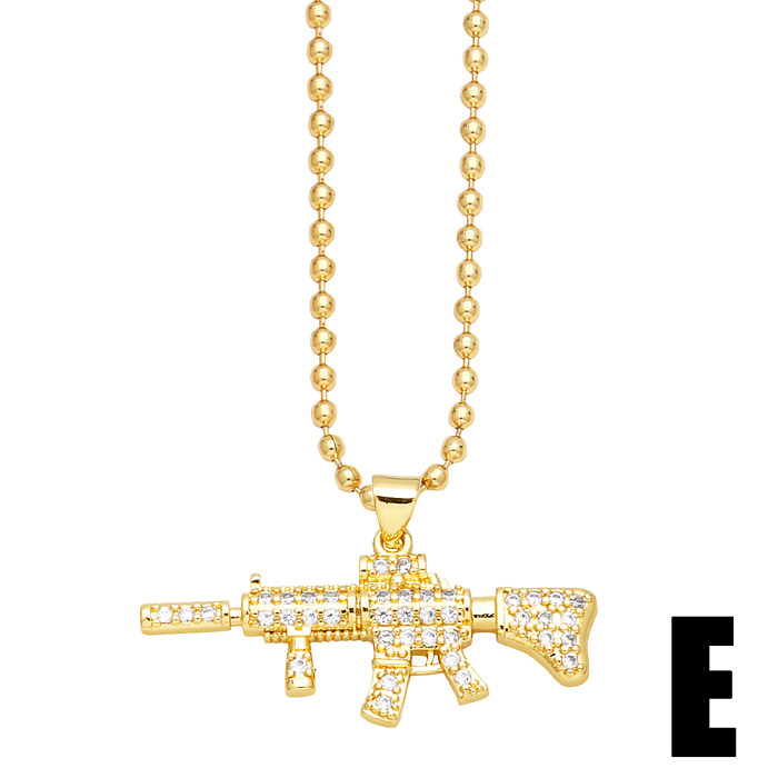 1 pieza de collar con colgante chapado en oro de 18K con incrustaciones de cobre y pistola Punk Hip-Hop