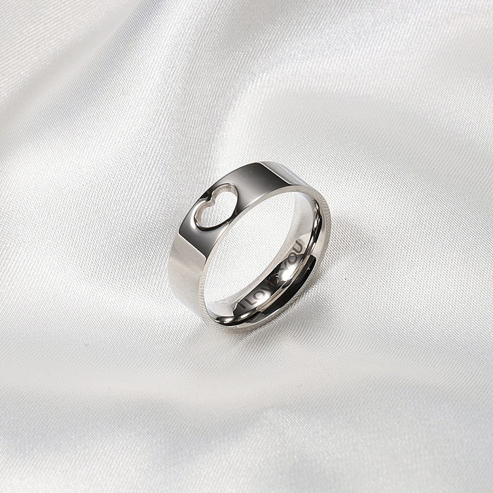 Anéis de polimento de aço titânio em formato de coração romântico